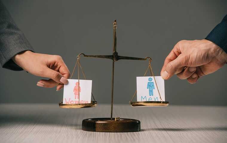 Чехия внедрит гендерные квоты для женщин на руководящих позициях в бизнесе