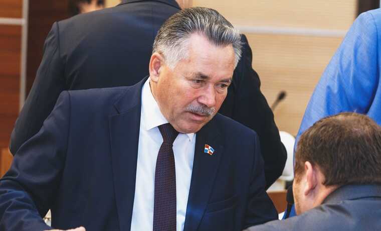 Суд приговорил Виктора Плюснина и его сообщников к реальным срокам за мошенничество с жильем