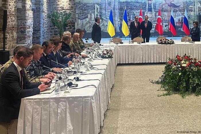 Переговоры РФ и Украины стартовали в Стамбуле