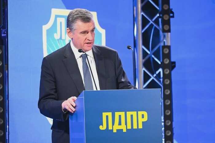 Законопроект от ЛДПР направлен на отмену пенсионных выплат мигрантам