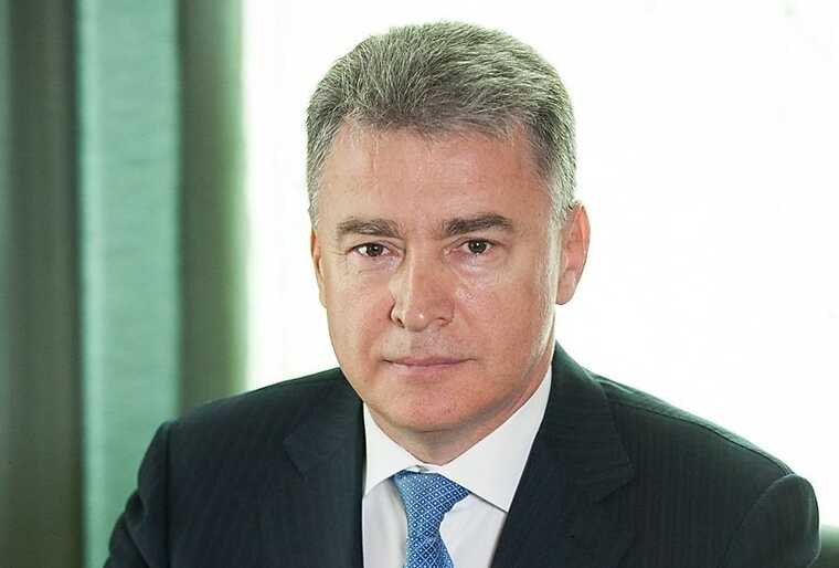 Глава кассационного суда Анатолий Бондар укрывает беглого бизнесмена Вигена Саркисяна от уголовного преследования