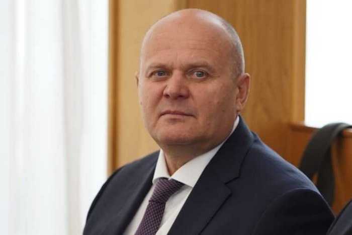 Перед арестом мэра Красноярска Логинова задержали его советника, вице-мэра и фигурантов дела о «дорожном картеле»