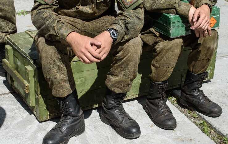 Первая партия российских пленных молодых бойцов возвращена из Украины