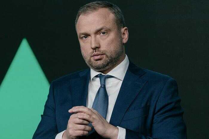 Бывший смольнинский чиновник Александр Ремига пролоббировал скандальный госконтракт на 350 миллионов рублей для компании "БалтСтрой"