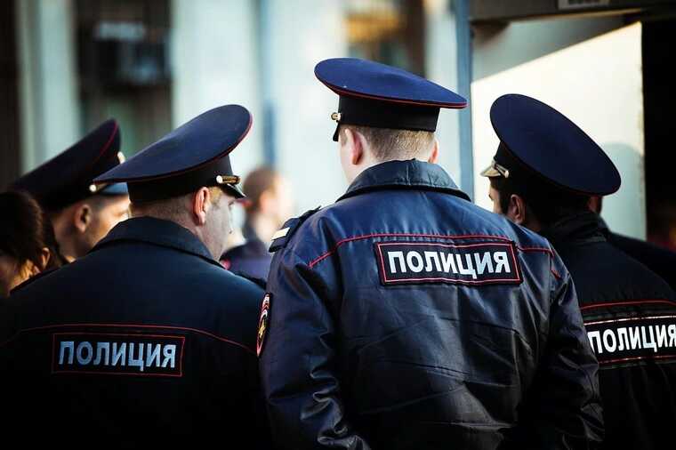 Кадровый кризис в ГУ МВД вынудил стянуть ДПС из районов за 70 километров от Петербурга