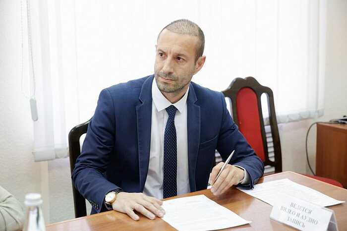 Вице-губернатор Белгородской области арестован по делу о хищениях при строительстве оборонных сооружений