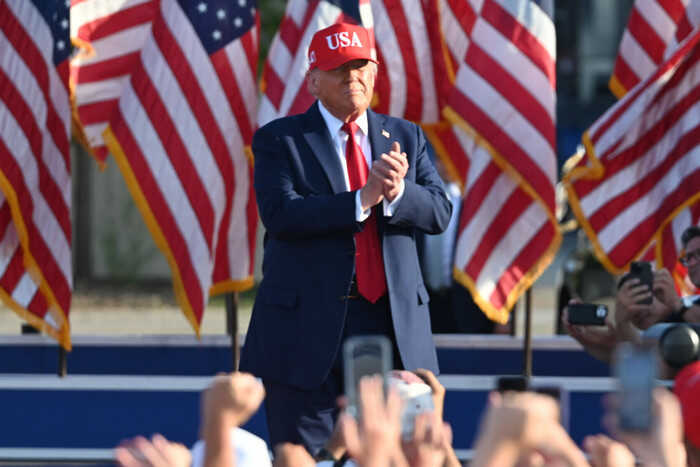 Поездка Трампа в Китай может состояться после саммитов в Азии